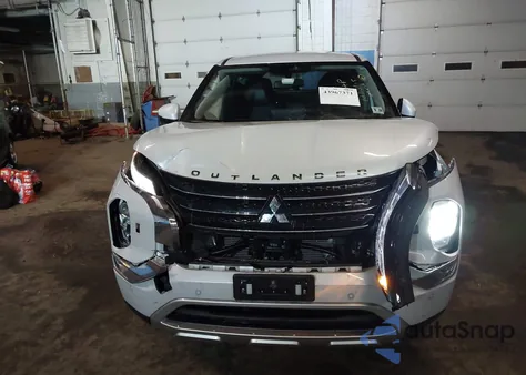 2023 Mitsubishi Outlander Se 2.5 S-Awc z USA, uszkodzony, nr VIN JA4J4UA83PZ053800